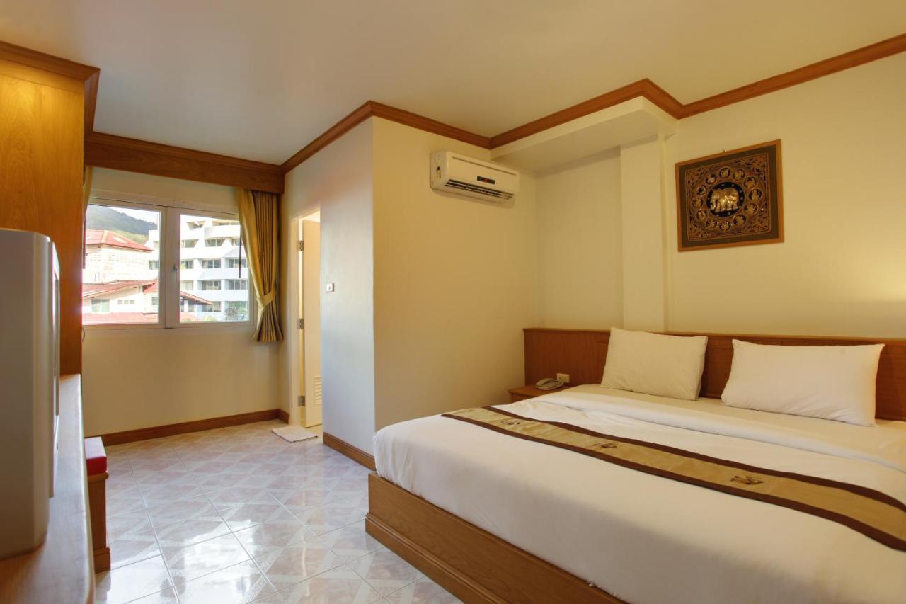 Casa Jip Guesthouse Patong Екстериор снимка