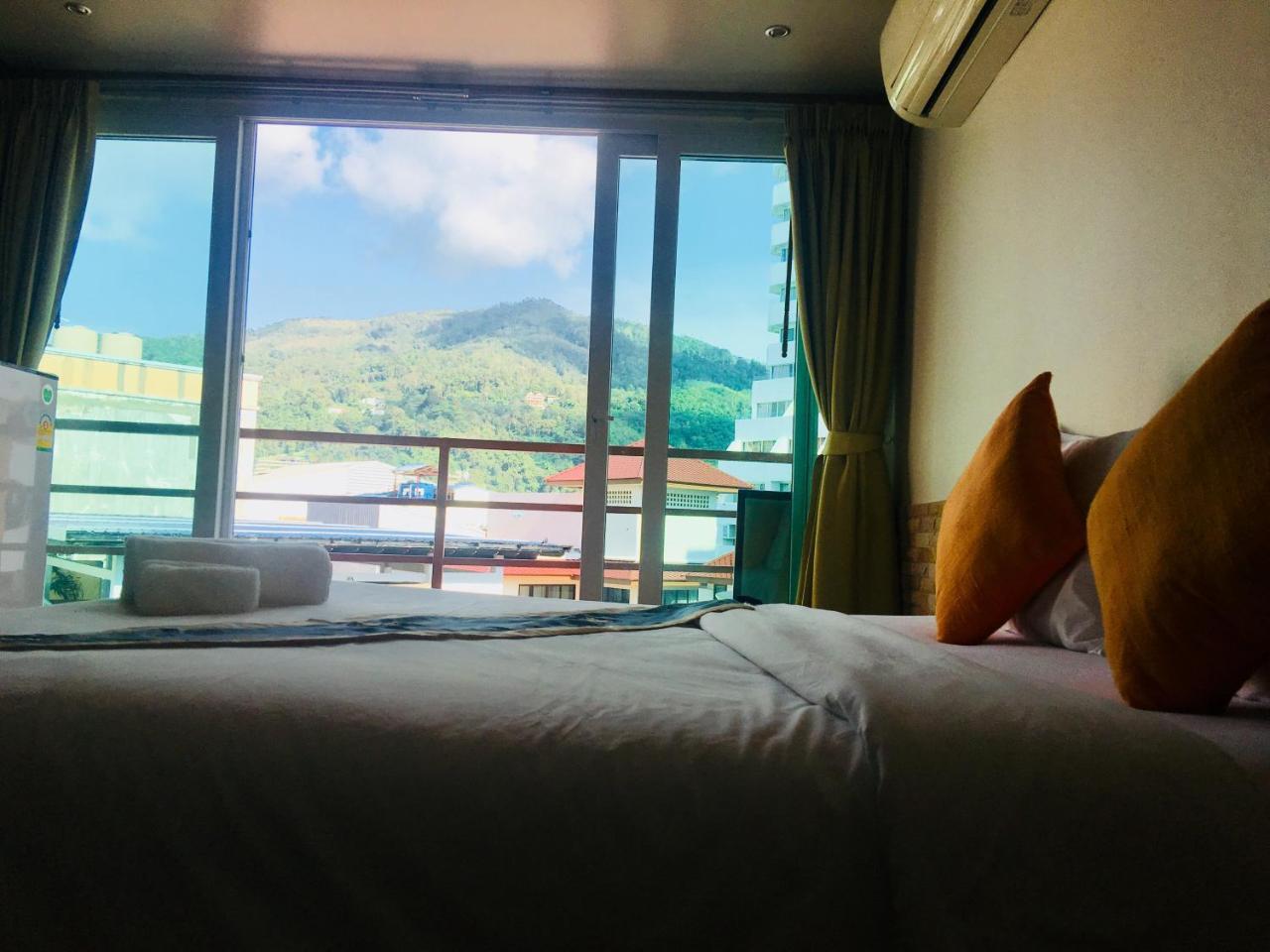 Casa Jip Guesthouse Patong Екстериор снимка